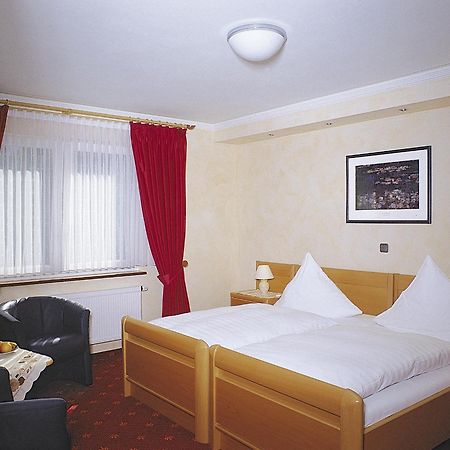 Hotel Seemoewe Simmerath Room photo